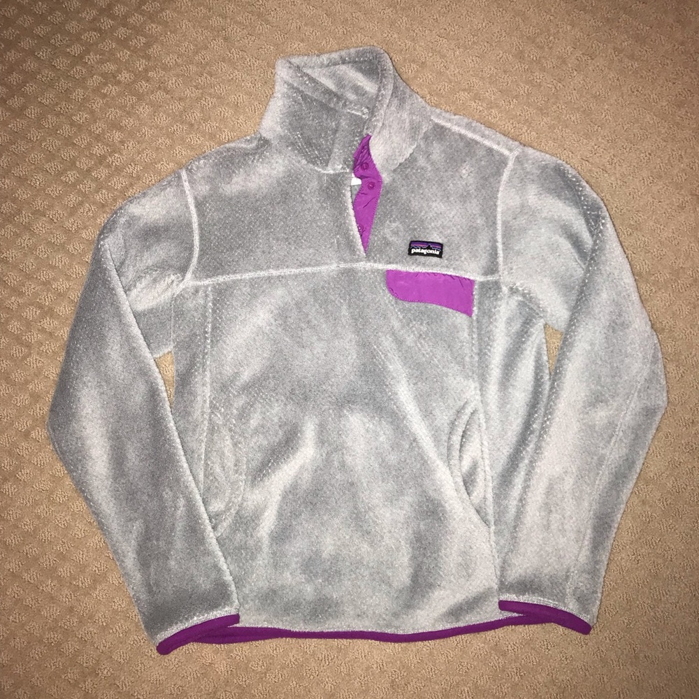 Women’s Grey/Purple Patagonia pullover